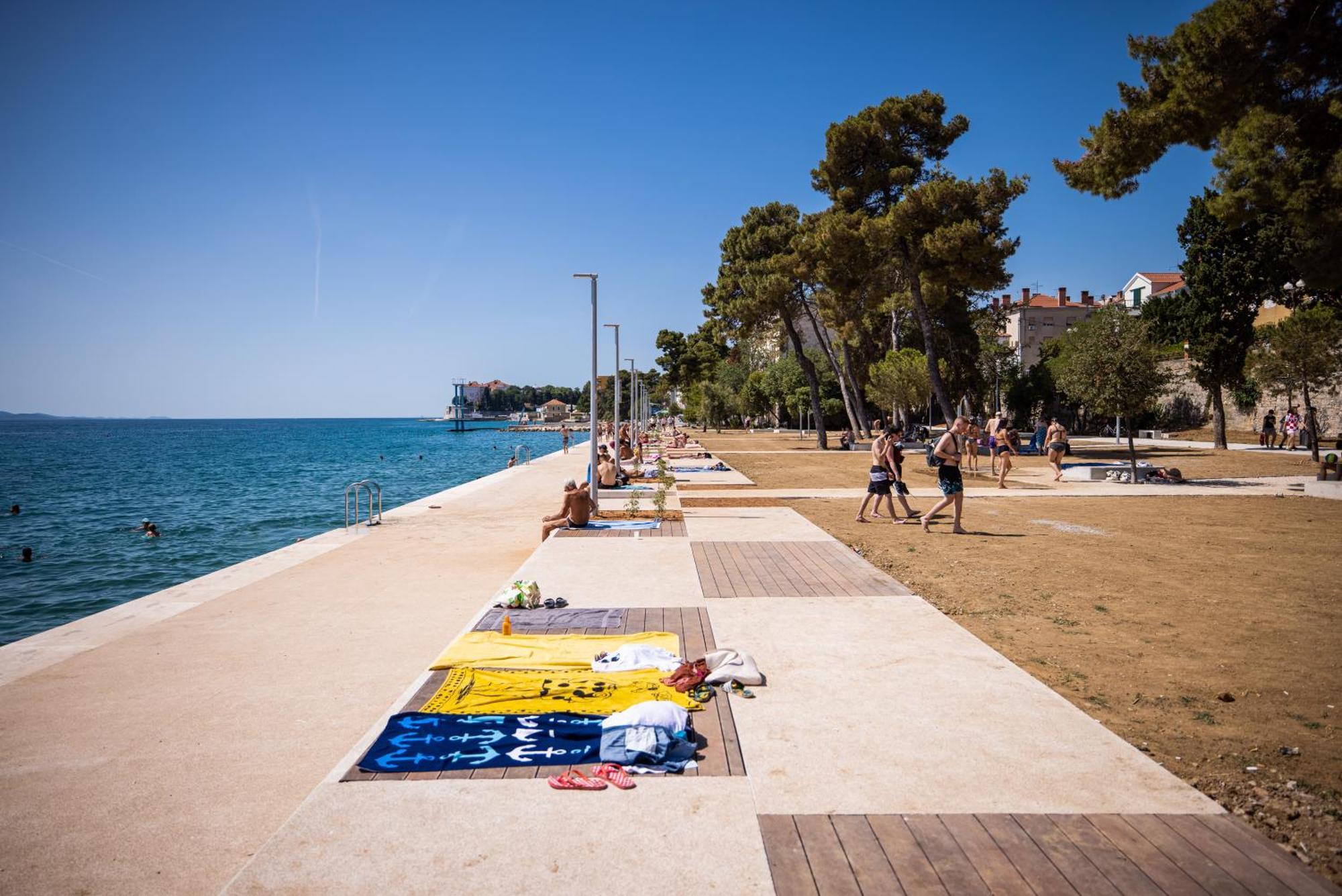 Zadar Center Beach Apartment - Directly On The Sea Buitenkant foto
