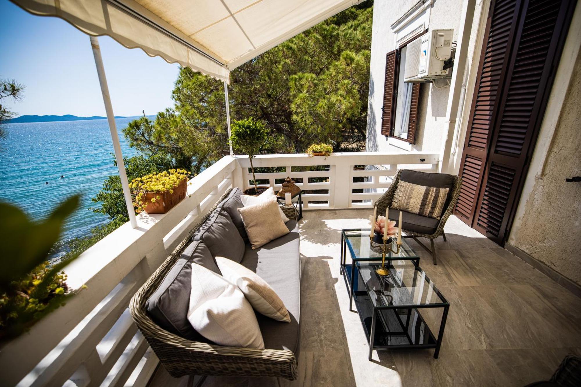Zadar Center Beach Apartment - Directly On The Sea Buitenkant foto