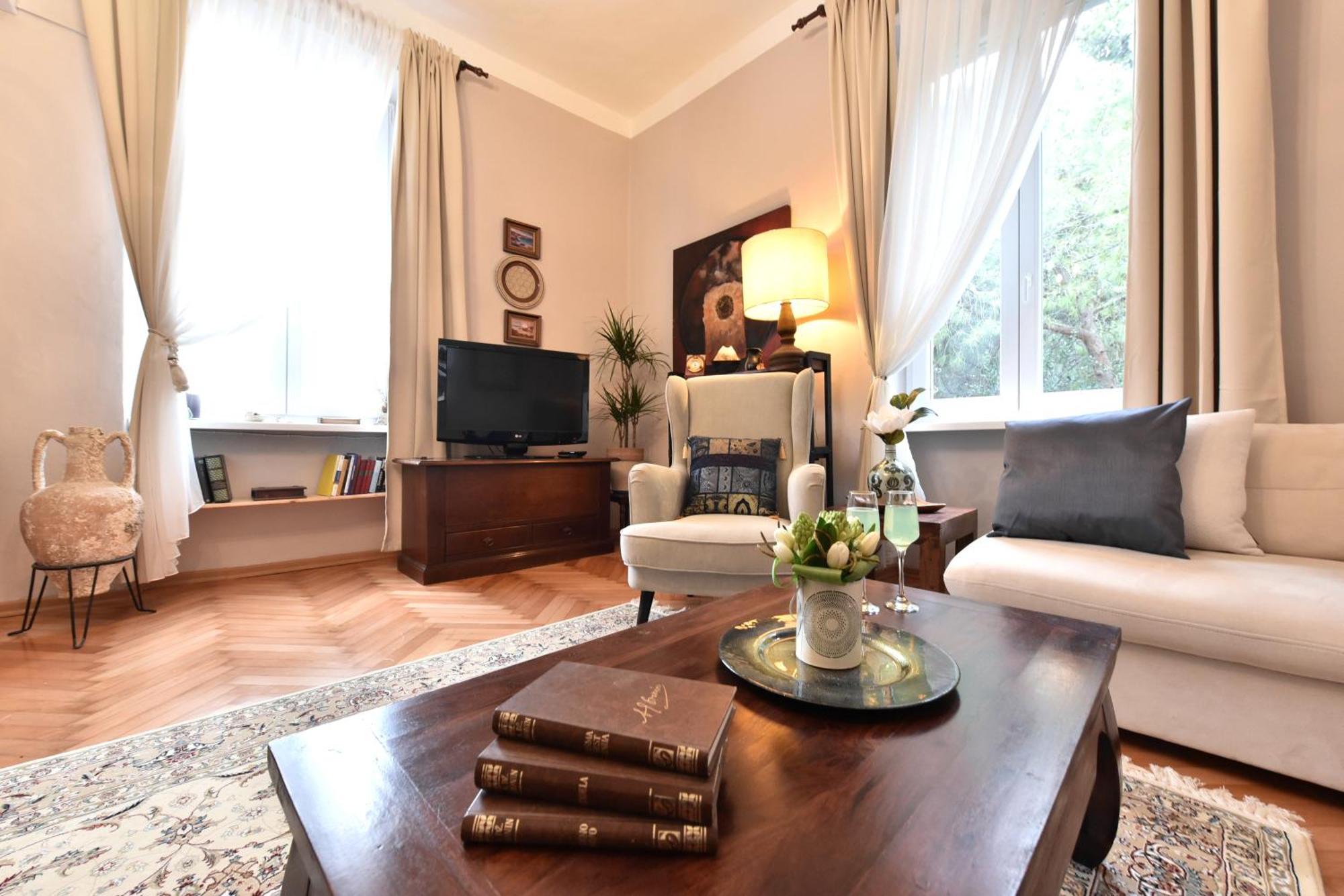 Zadar Center Beach Apartment - Directly On The Sea Buitenkant foto